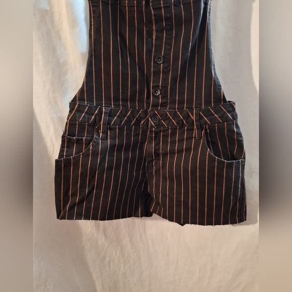 Black and Brown Striped Shortall - Picture 4 of 8
